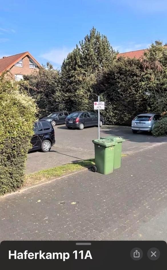 Black Mirror Inkl Wlan, Parkplatz Detmold Exterior photo